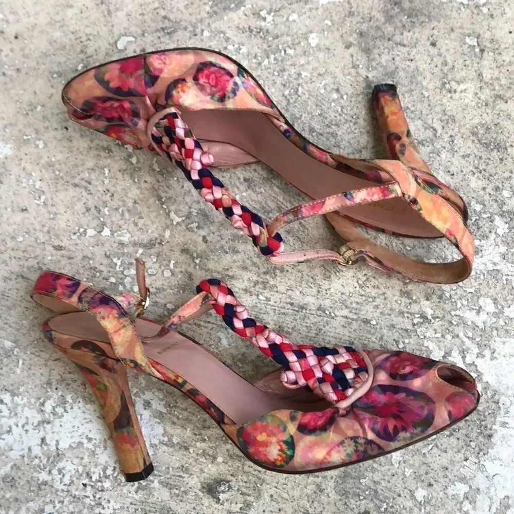 Fendi  Sandals